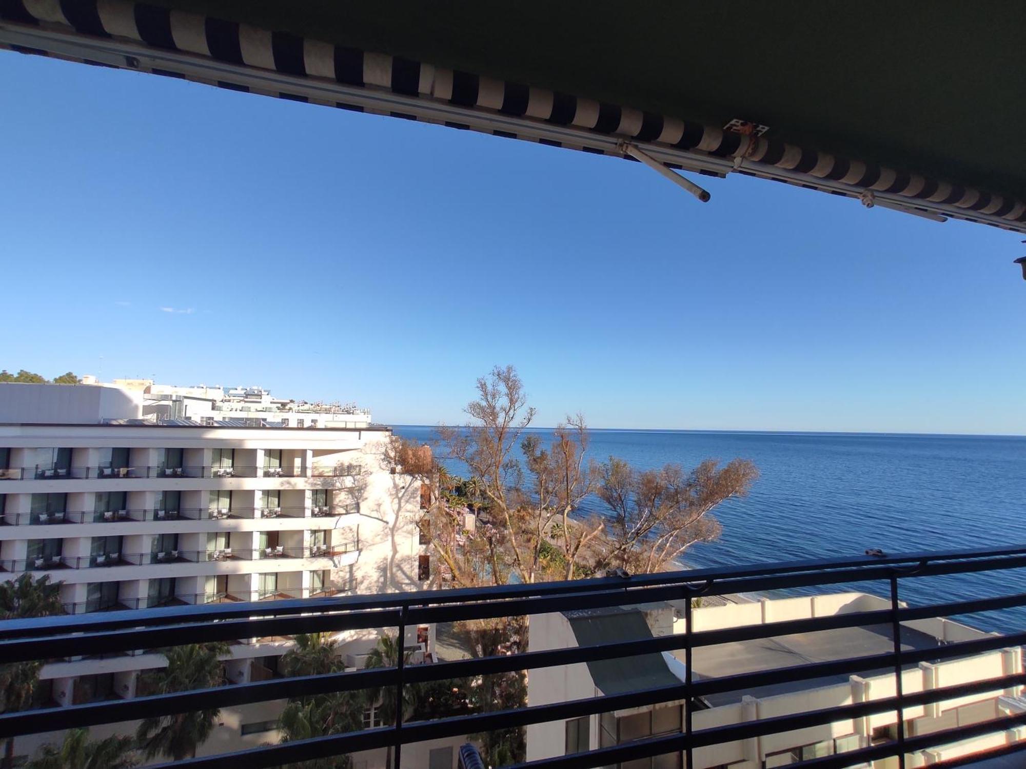 Apartamento En Primera Linea De Playa B Centro De Marbella Eksteriør bilde